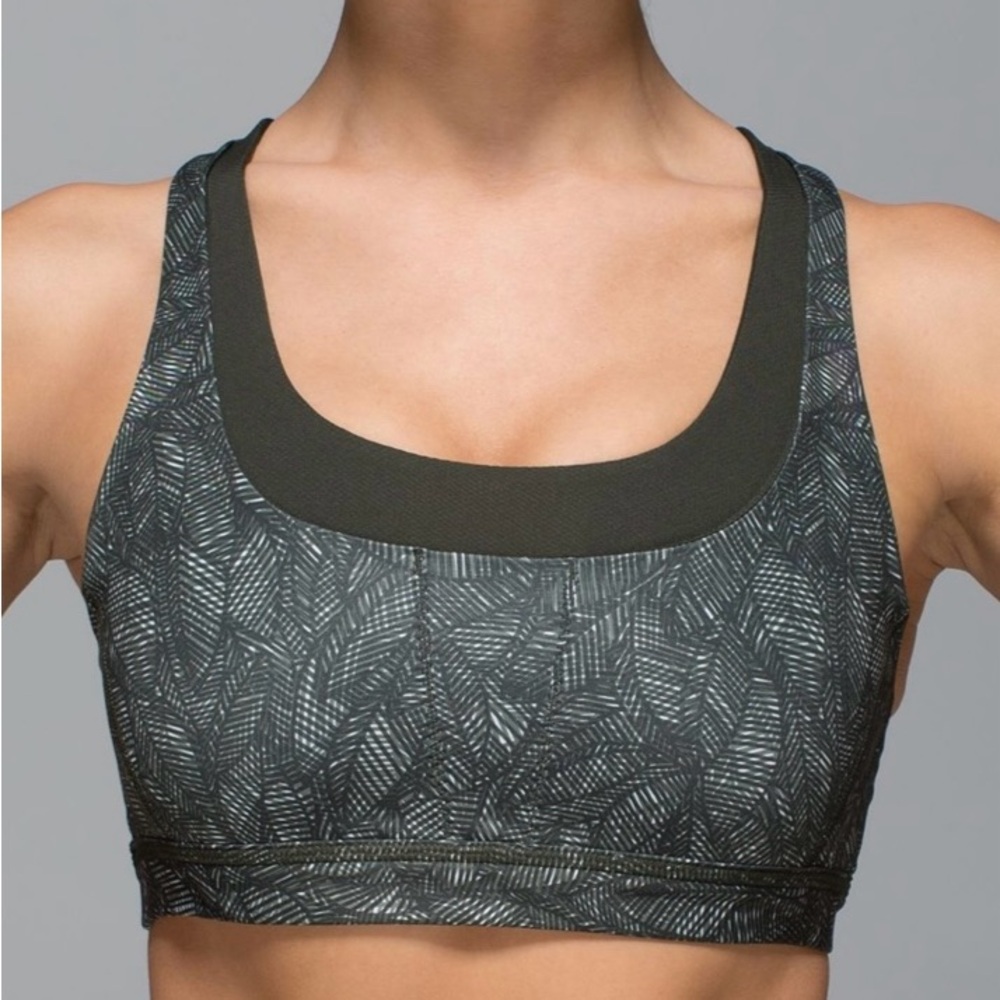 Lululemon Run: Stuff Your Bra II